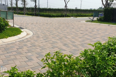 Artistic<br/>outdoor tile